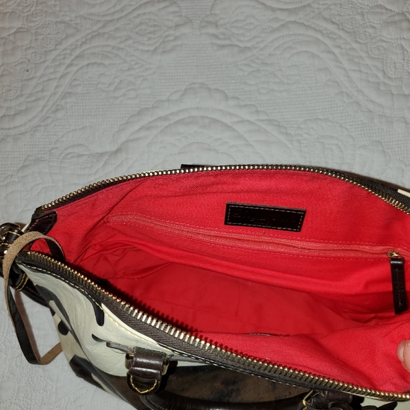 Purse - Picture 3 of 3